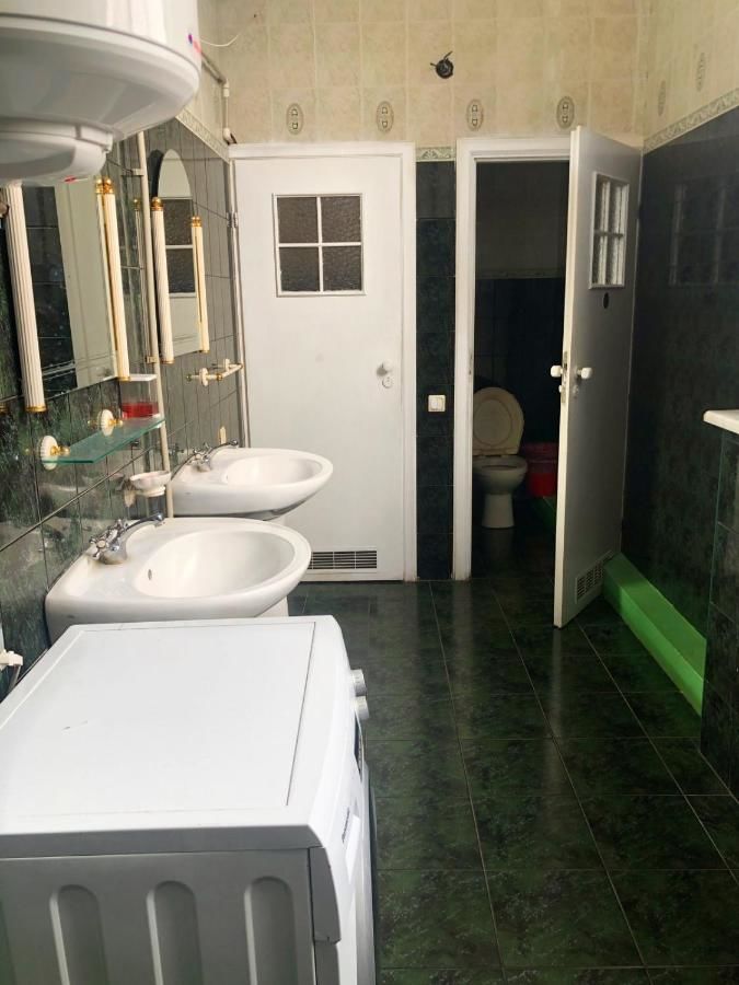 Хостелы IHOTEL Чернігівський Киев-32