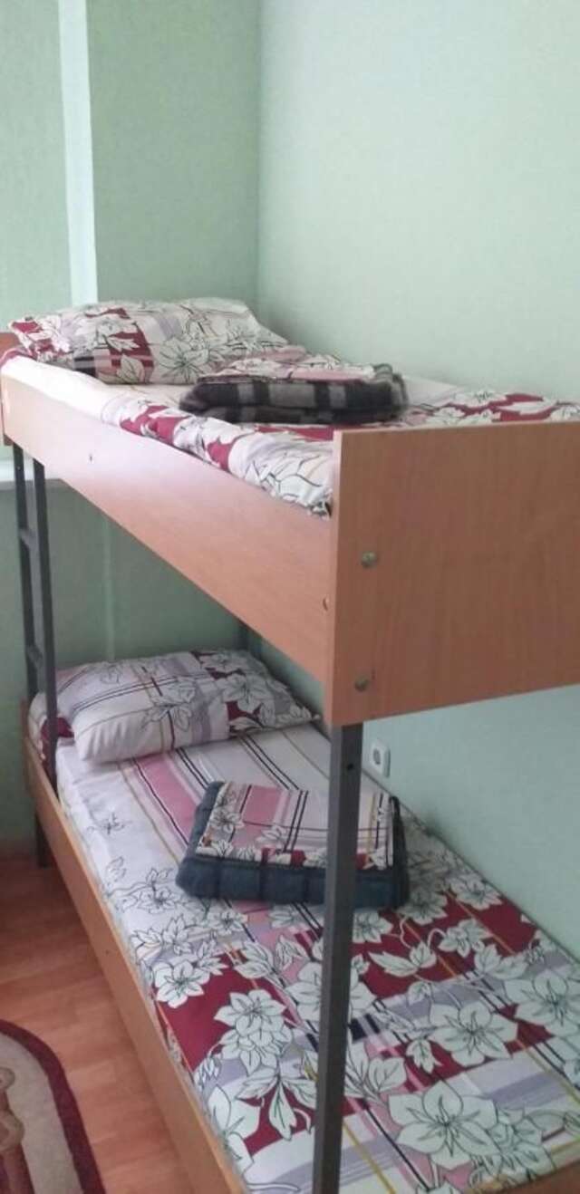 Хостелы IHOTEL Чернігівський Киев-13