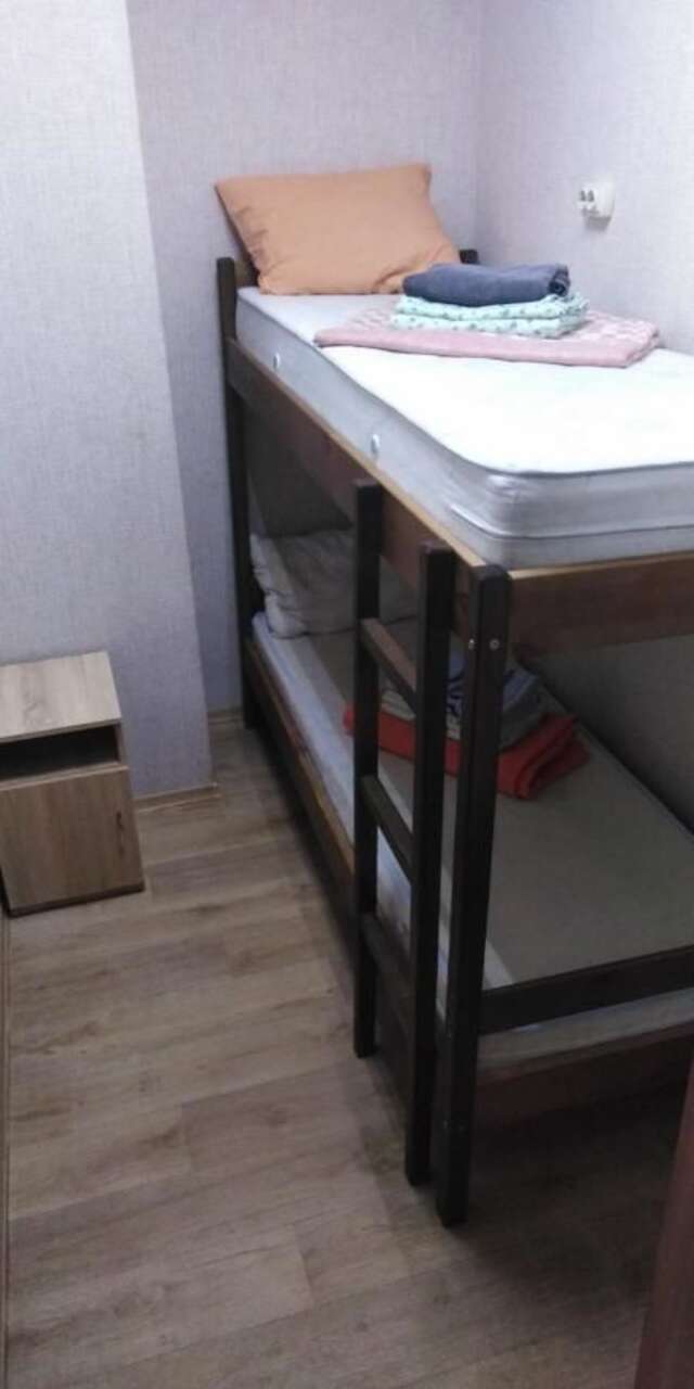 Хостелы IHOTEL Чернігівський Киев-4